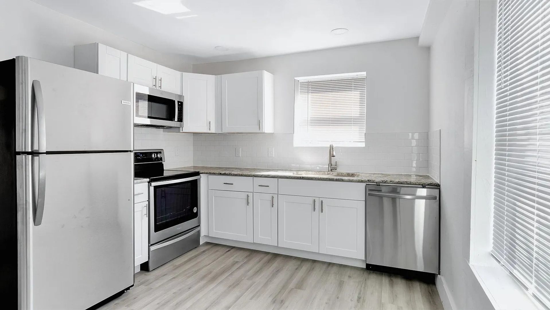 Fort Worth Apartment: 2737 Stuart Dr