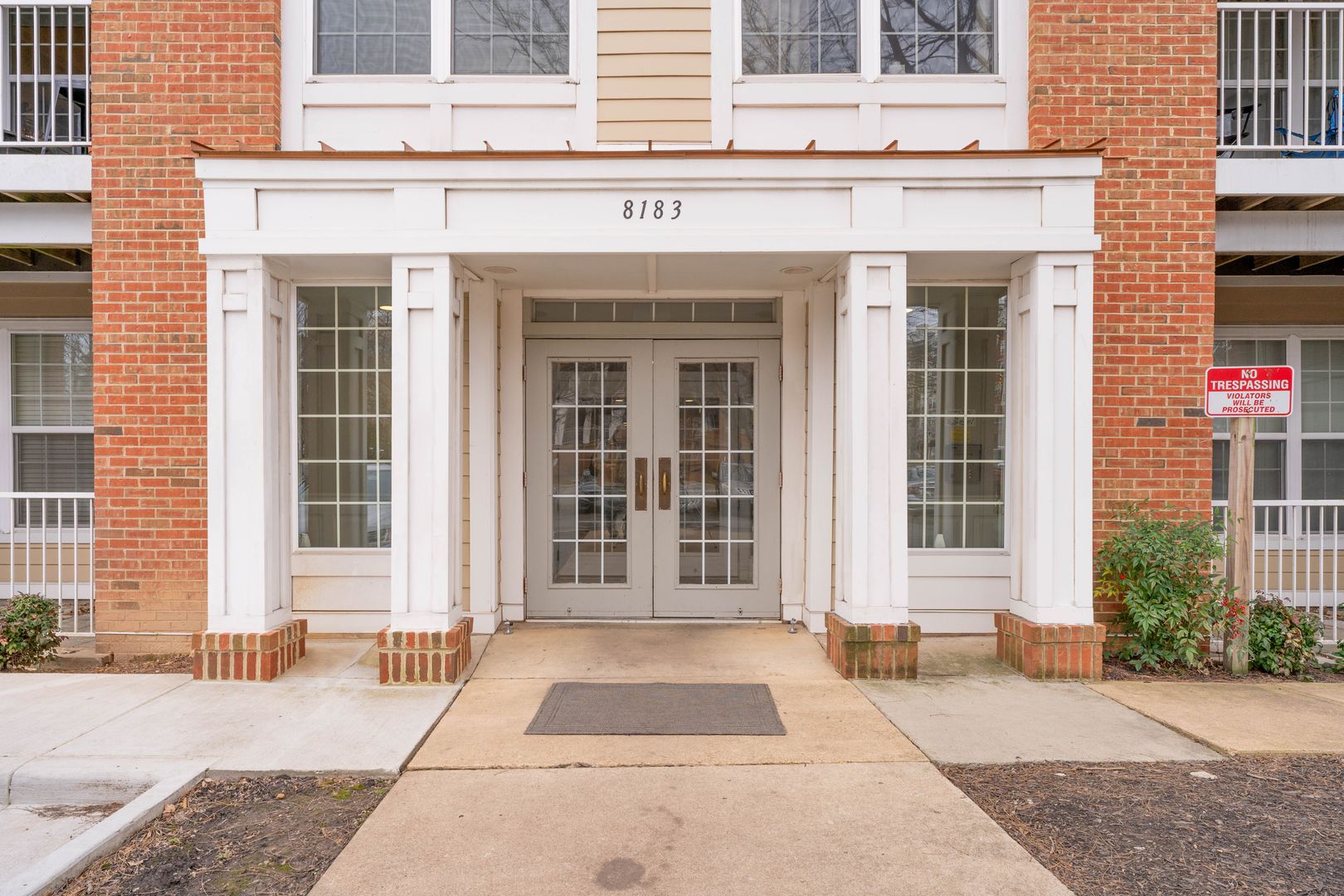 Vienna Condo: 8183 Carnegie Hall Ct  Unit 307