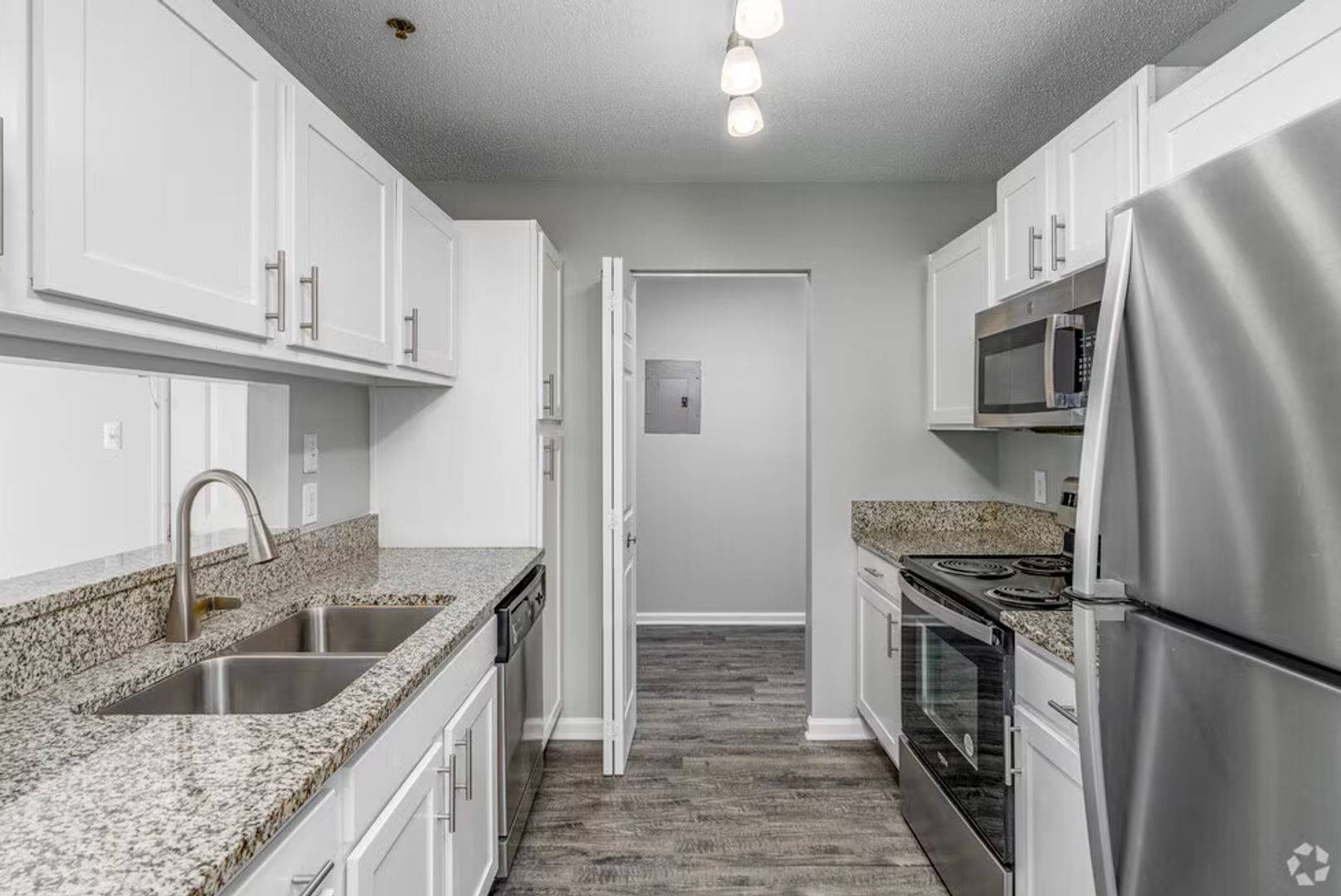 Charlotte Apartment: 2352 Township Rd Charlotte