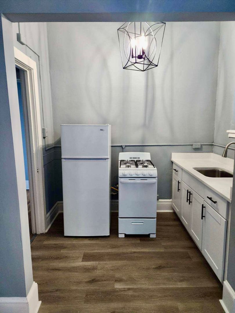 Charlotte Apartment: 508 N Tryon Street
