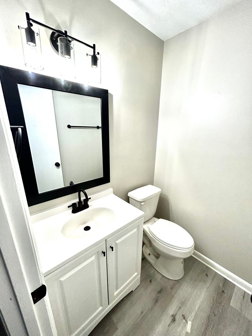 Fayetteville Apartment: Windy Hill Cir