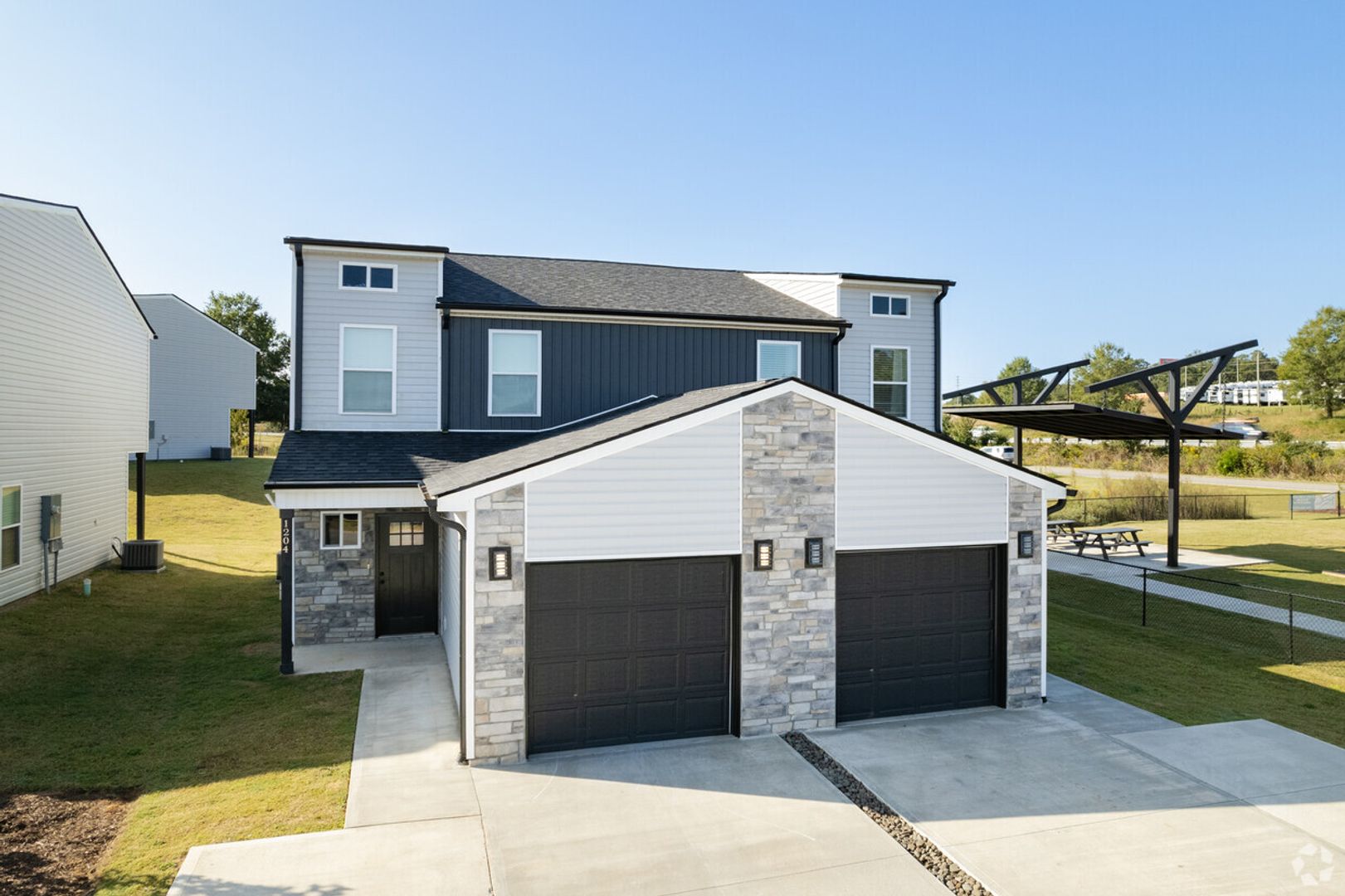 Inman Apartment: 1202 Chelsey Ln