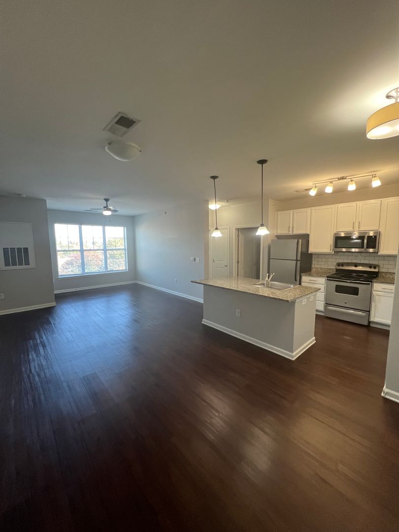 Charlotte Apartment: 4310 Park Rd