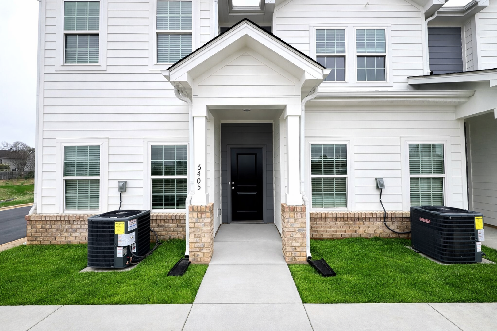 Charlotte Apartment: 4700 Prosperity Church Rd.