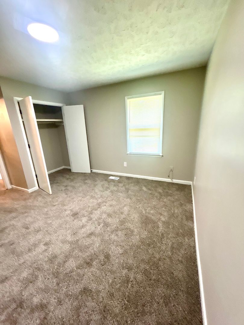 Fayetteville Apartment: Windy Hill Cir