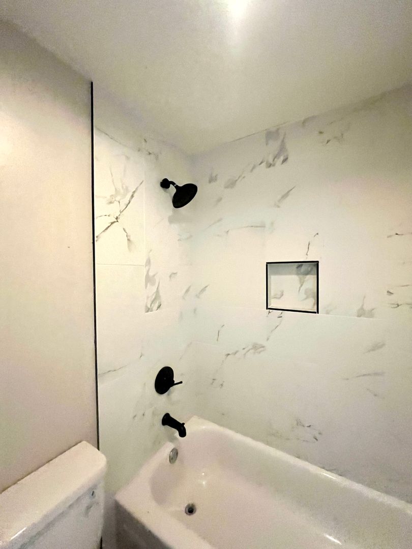 Fayetteville Apartment: 7569 Faraday Place