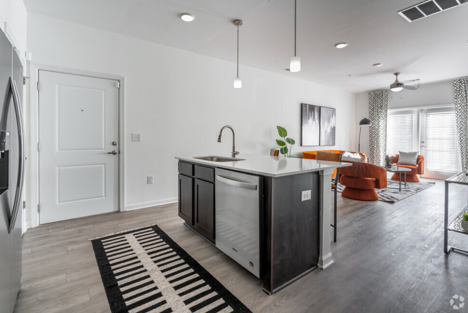 Charlotte Apartment: 10615 Steele Creek Road