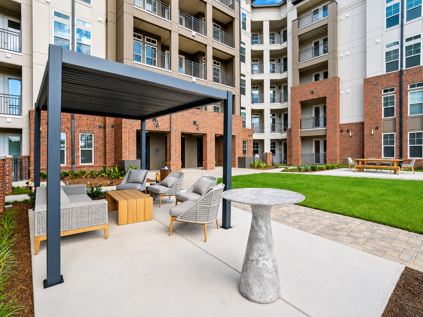Mooresville Apartment: 222 S Main Street
