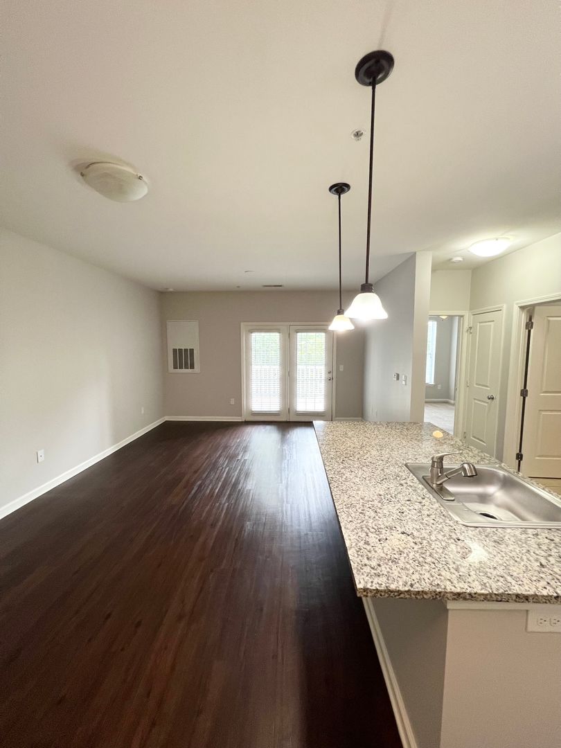 Extremely Spacious 1 Bedroom & Bath at Park at Drexel 11 of 12