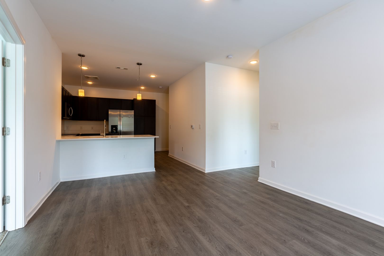 Charlotte Apartment: 10615 Steele Creek Road