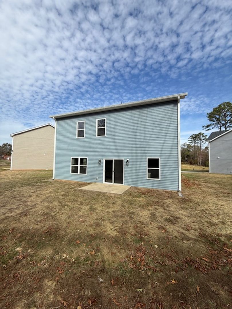 Charlotte Apartment: Joy Crossing Lane