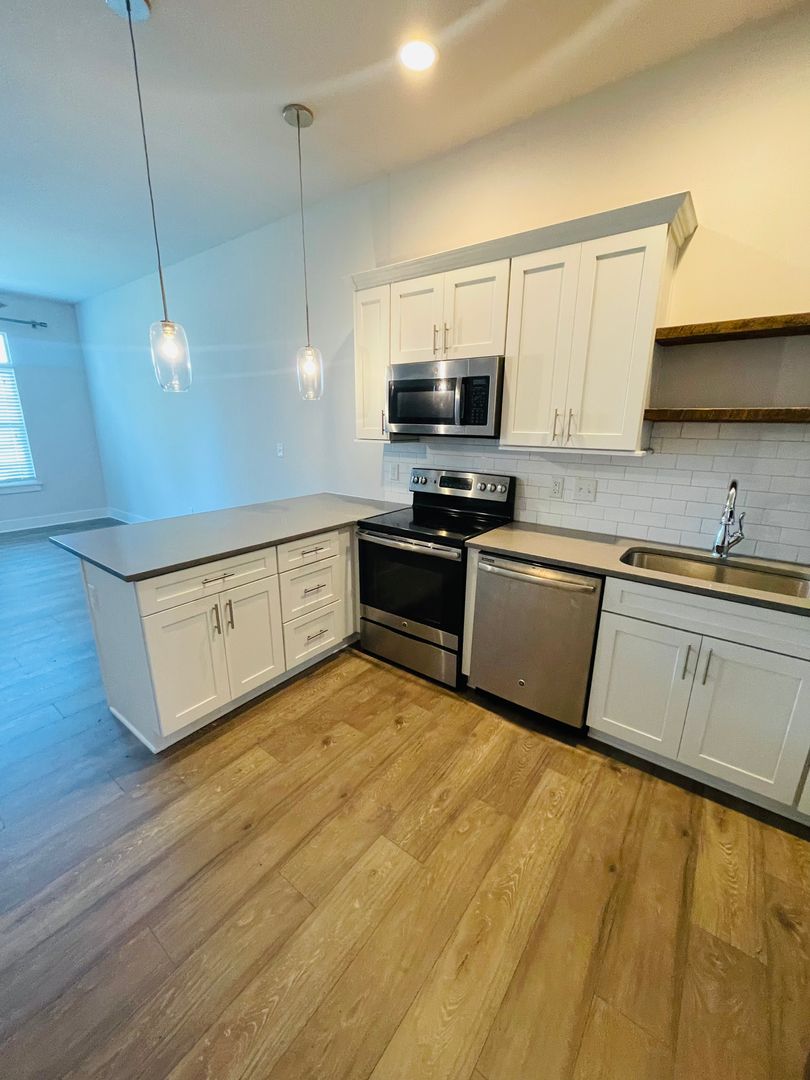 Charlotte Condo: 935 McAlway Rd