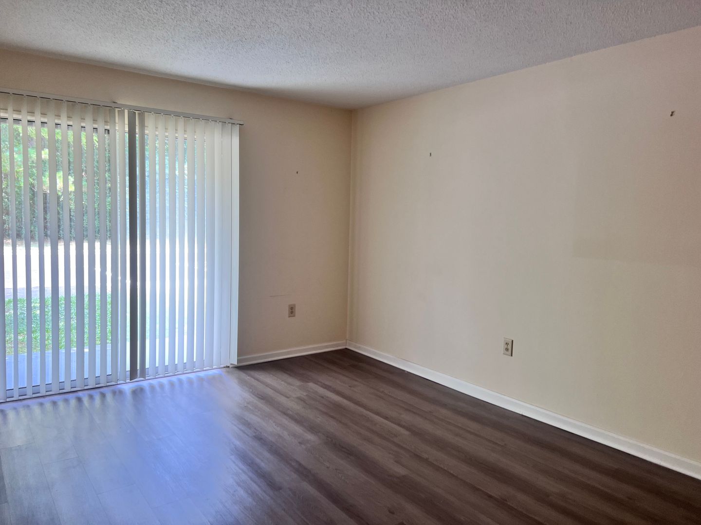 Southport Apartment: 5339 Dosher