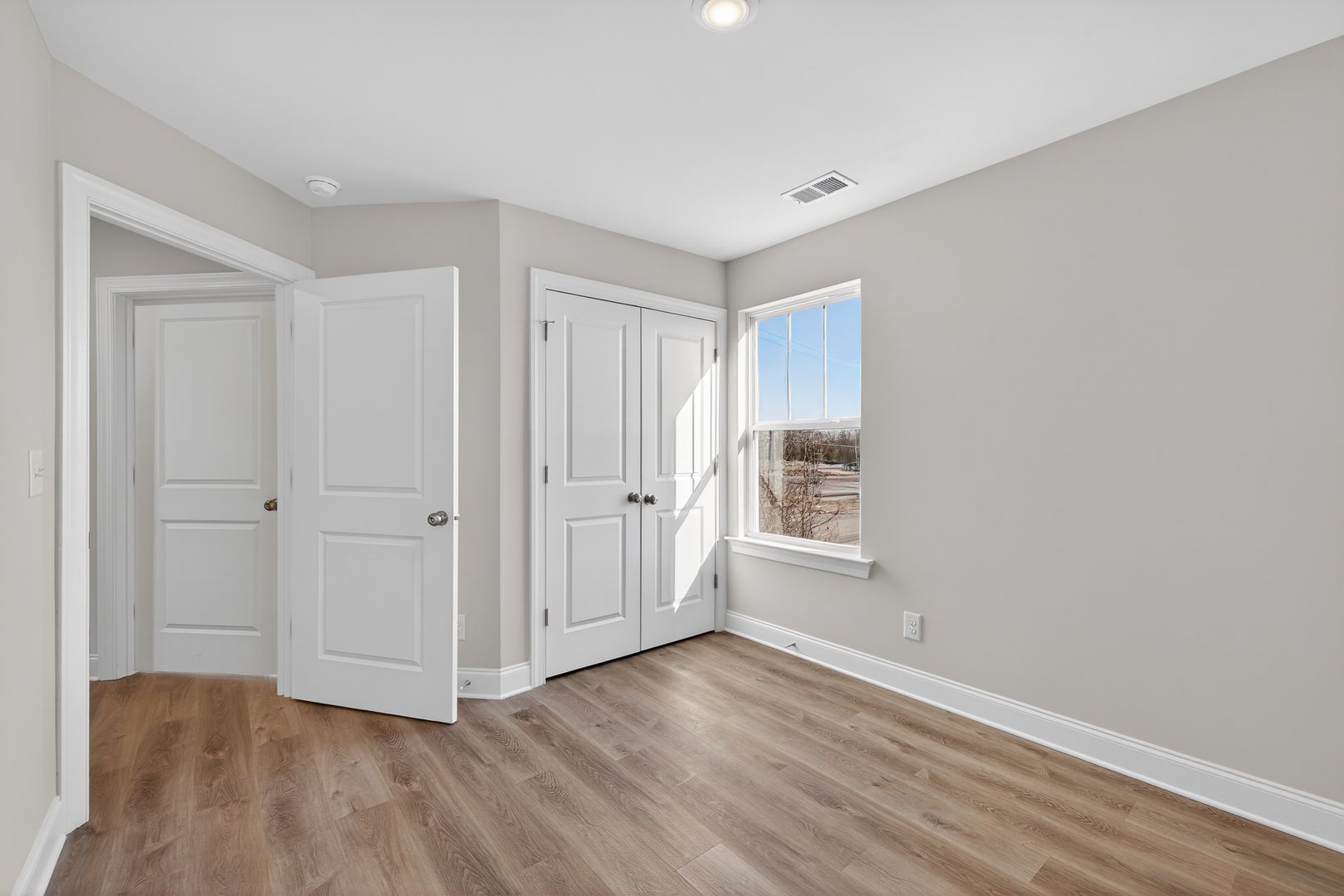 Charlotte Apartment: 10317 Rozzelles Ferry Rd