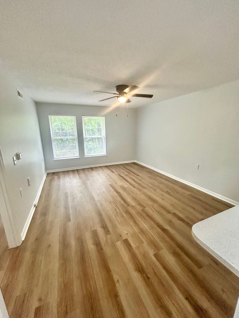 Wilmington Apartment: 6612 Gordon Rd