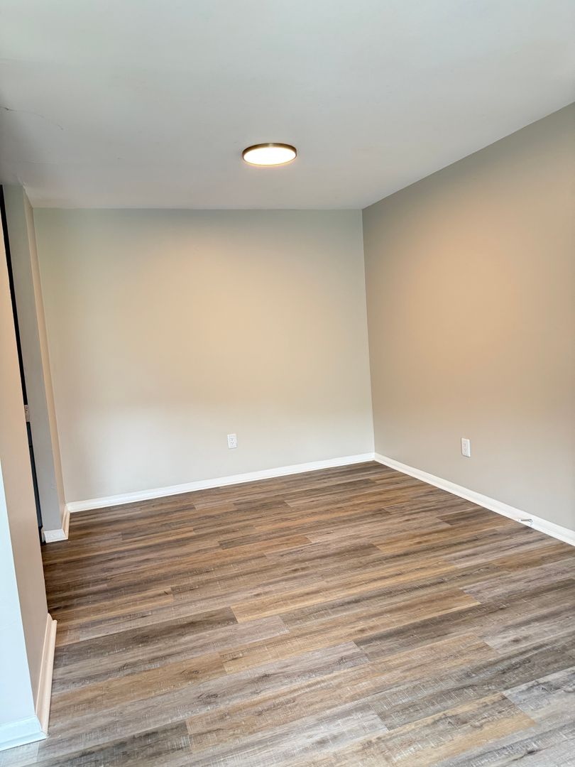 Ridge View Apartments 3 of 11