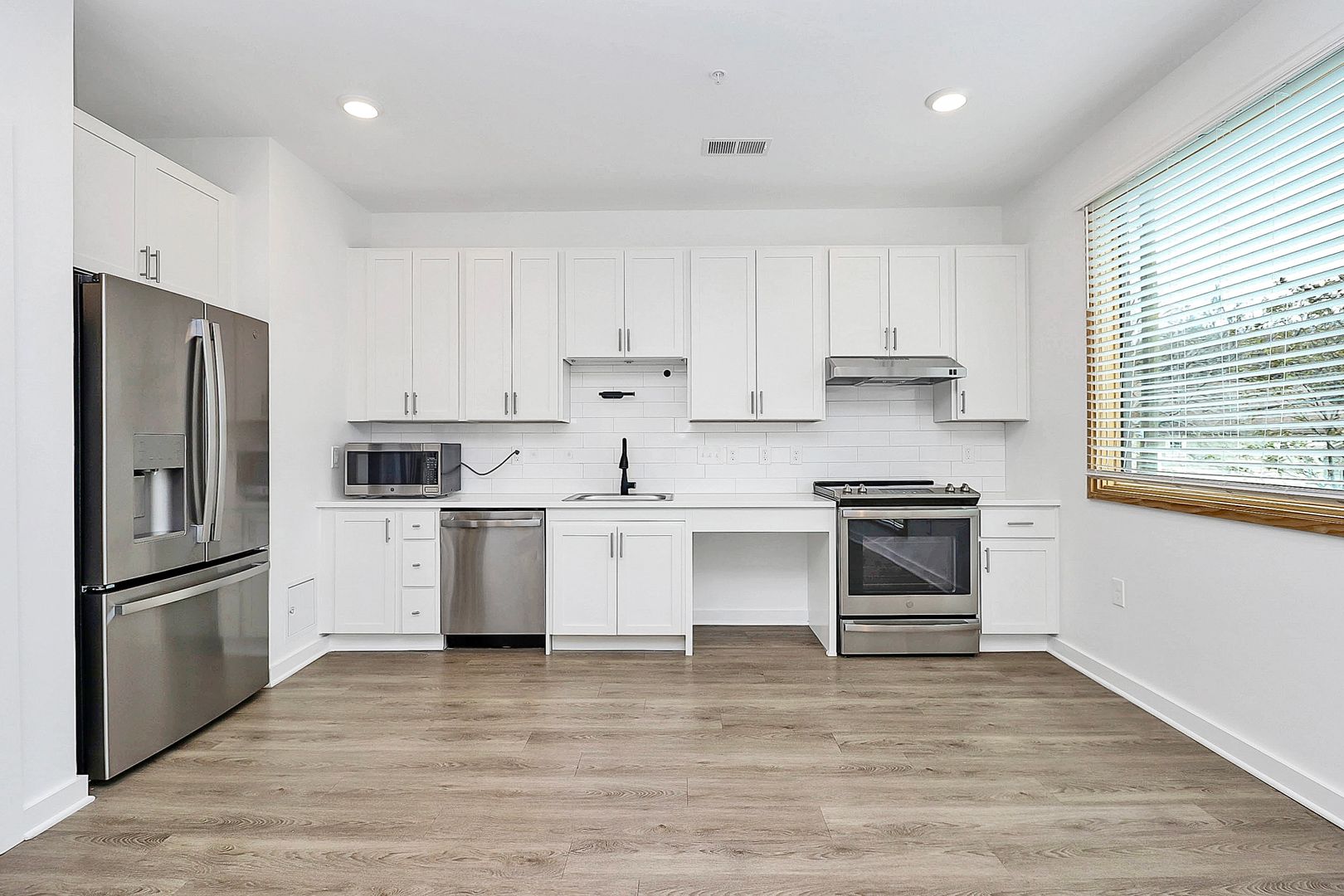 Charlotte Apartment: 1115 Seigle Ave.