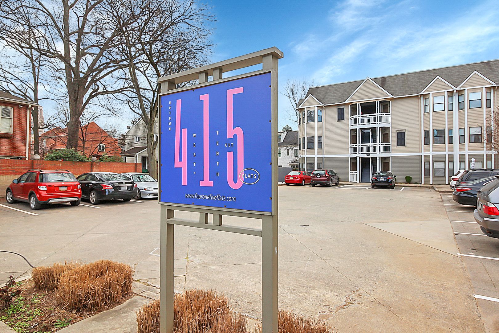 Charlotte Apartment: 415 W 10th Street