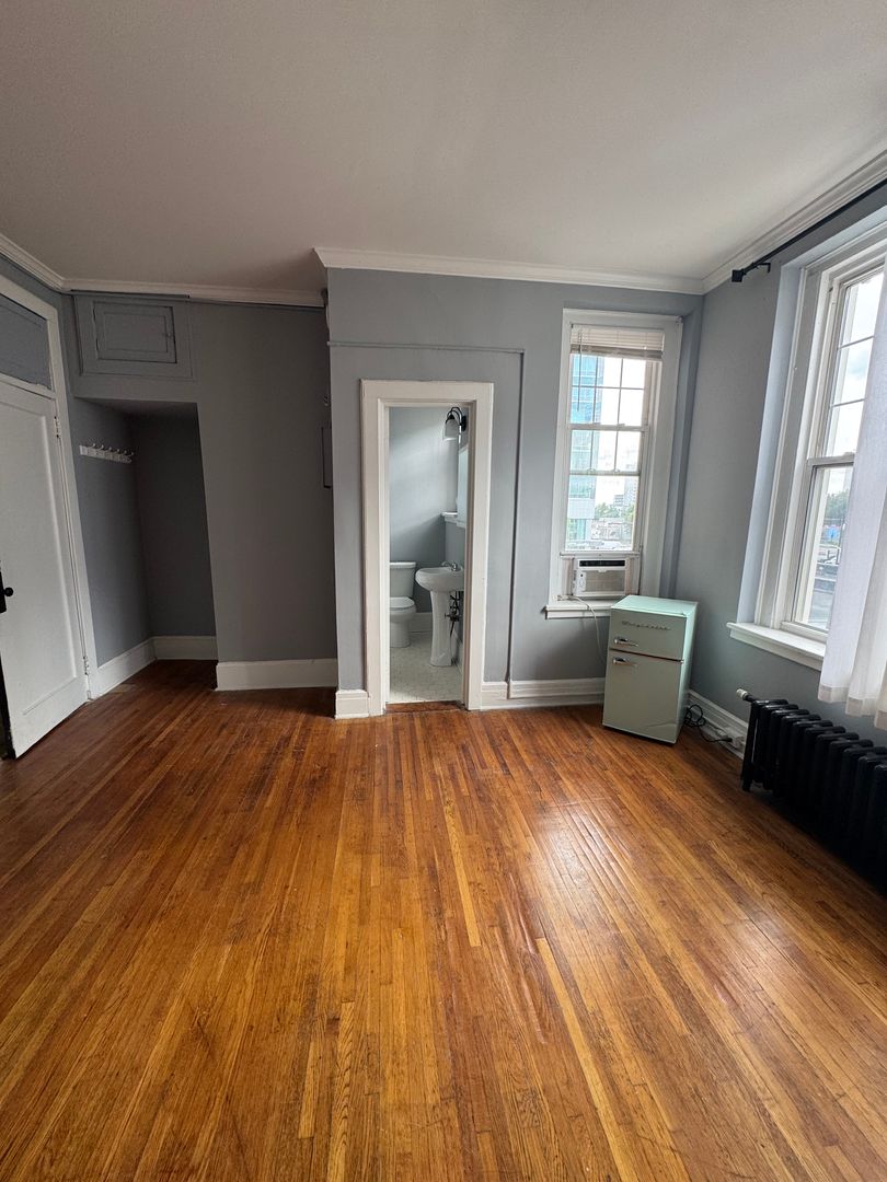 Charlotte Apartment: 508 N Tryon Street