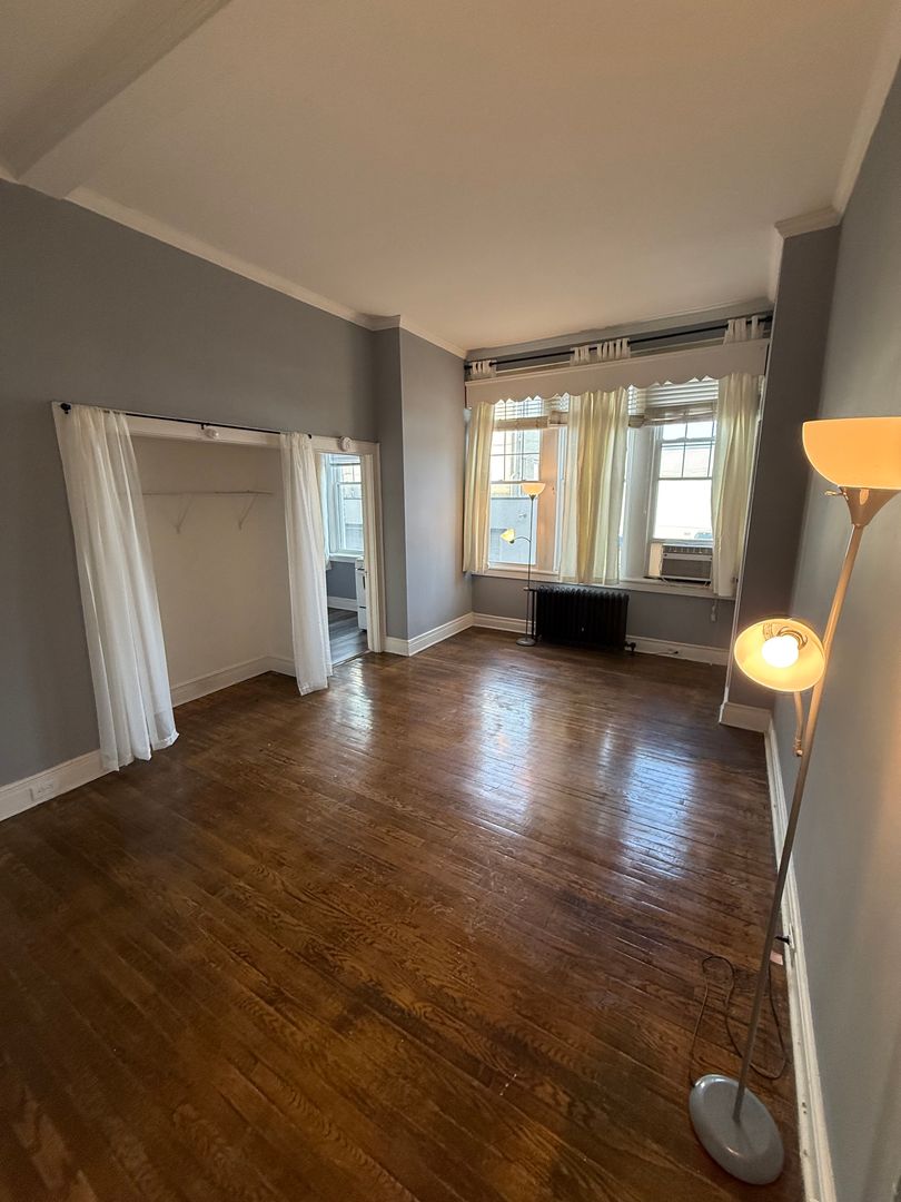Charlotte Apartment: 508 N Tryon Street