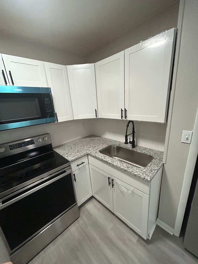 Fayetteville Apartment: Windy Hill Cir