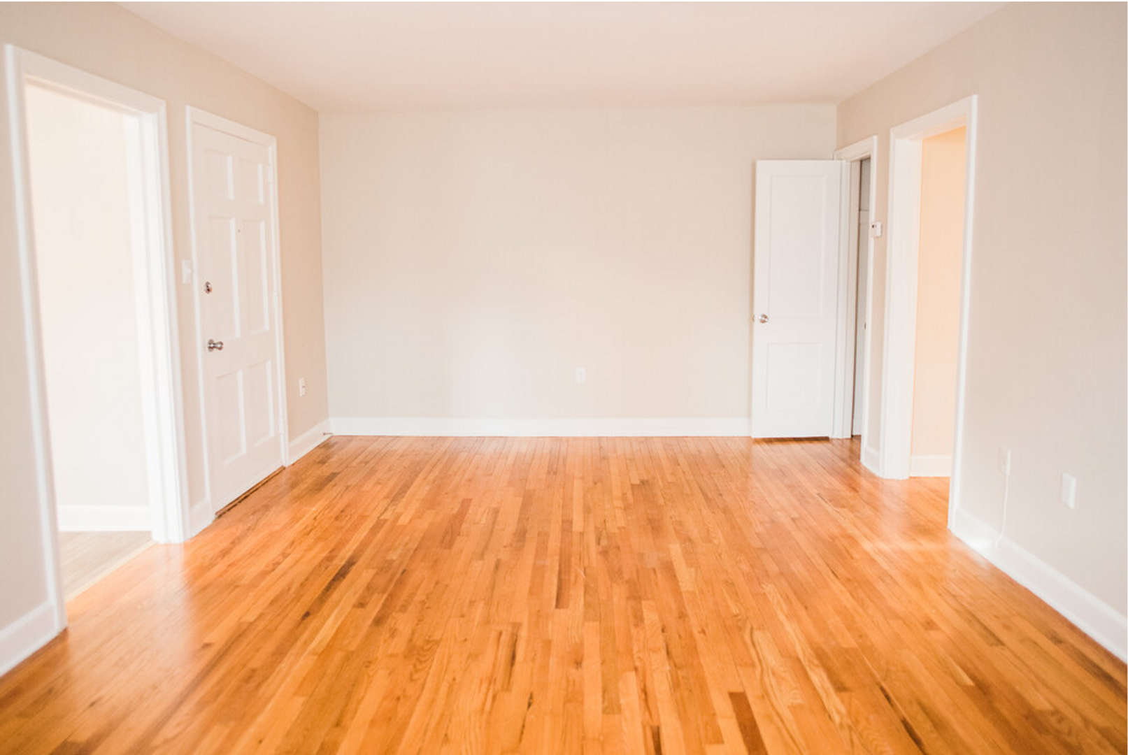 Fayetteville Apartment: 1107 W Rowan St