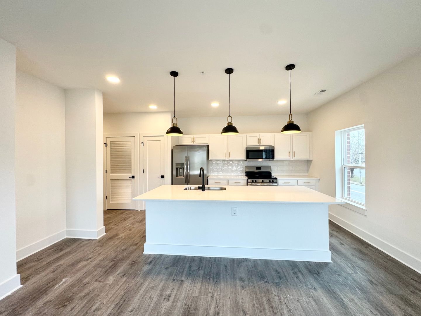 Rock Hill Apartment: 175 Black St