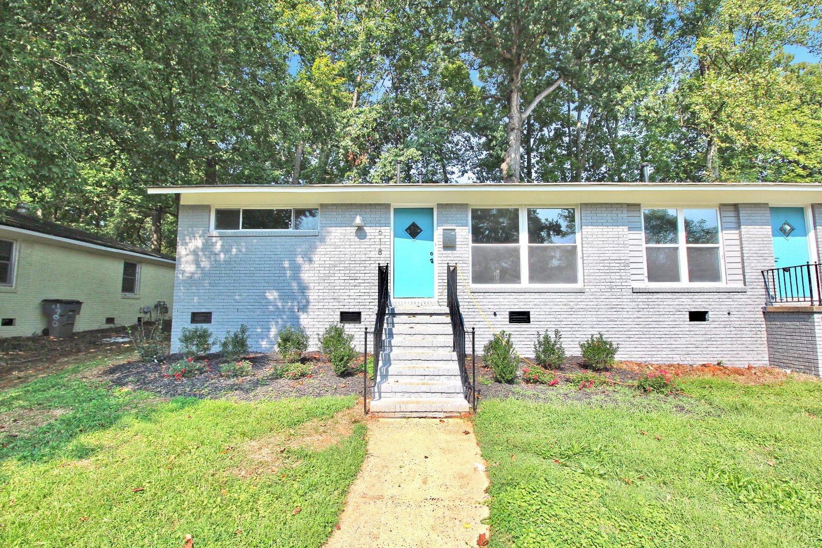 Charlotte House: 1618 Herrin Avenue