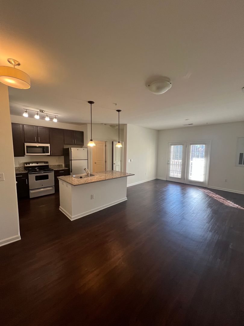 Charlotte Apartment: 4310 Park Rd
