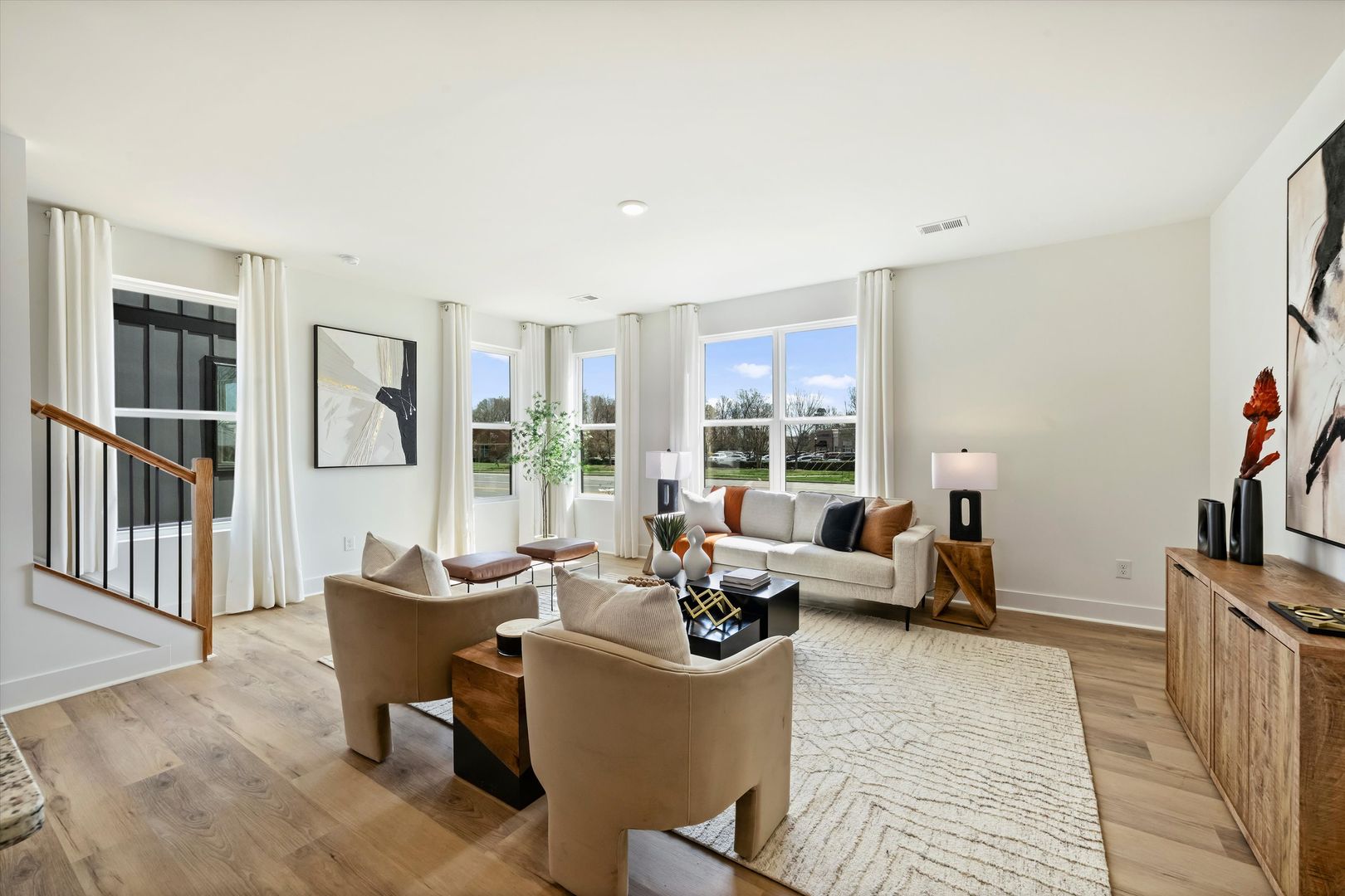 Charlotte Apartment: 10701 Mallard Creek Road