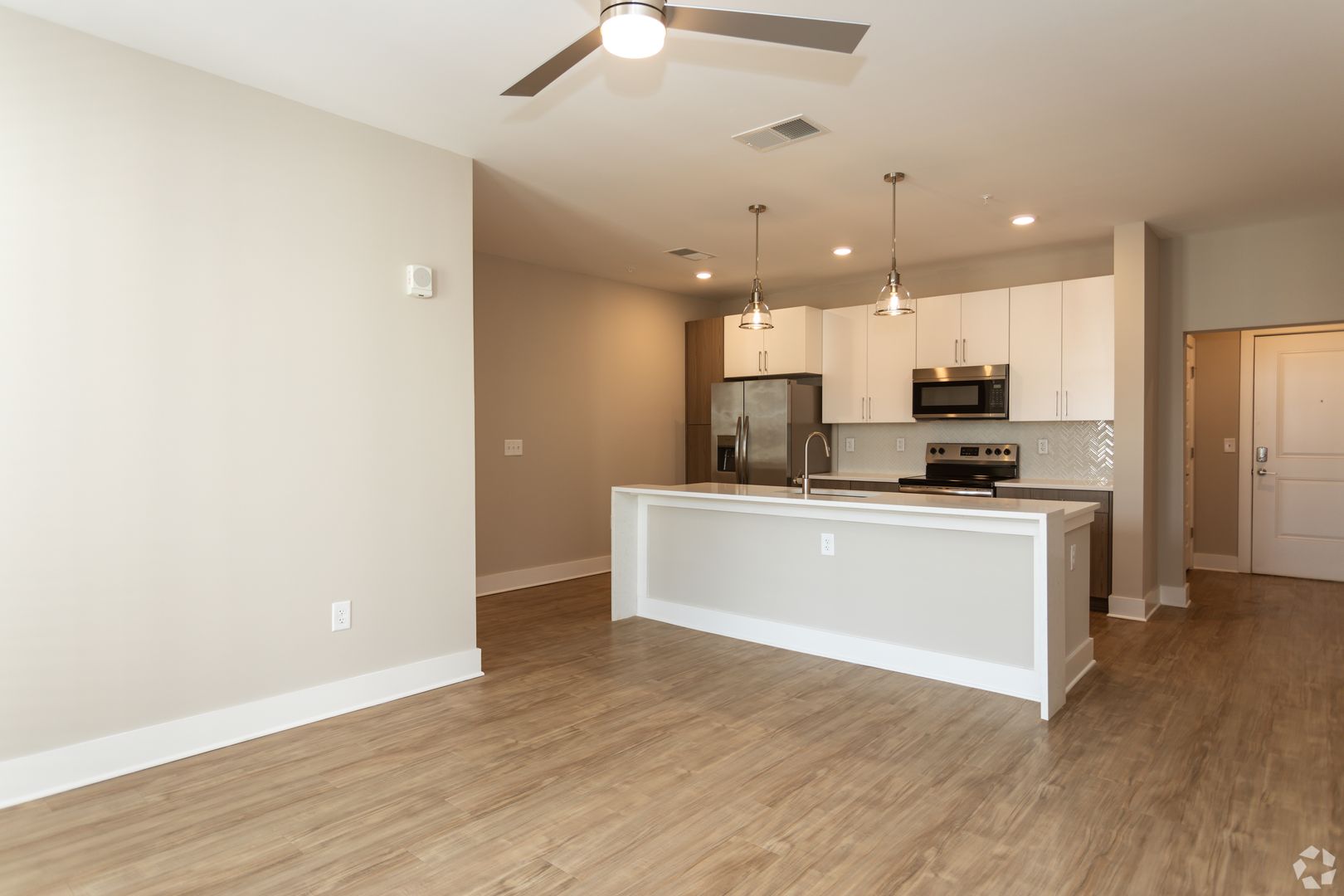 Mooresville Apartment: 222 S Main Street