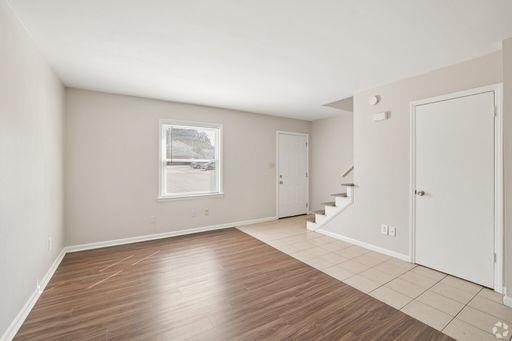 Spacious 2-Bedroom Townhome Near Uptown Charlotte – Chatham II – photo 1