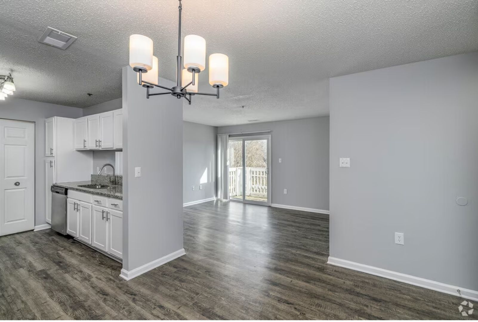 Charlotte Apartment: 2352 Township Rd Charlotte