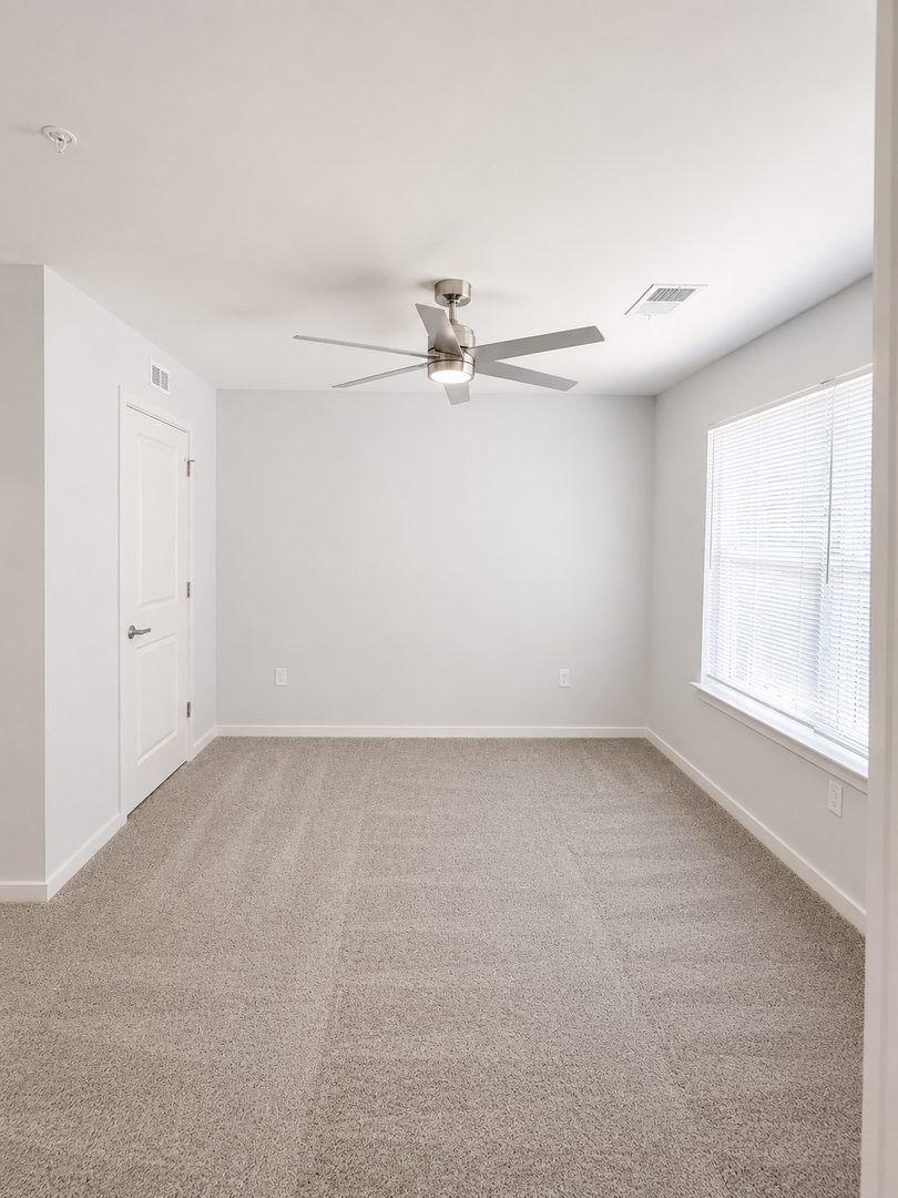Charlotte Apartment: 3303 Rozelles Ferry Rd