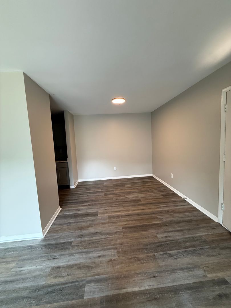 Ridge View Apartments 4 of 11