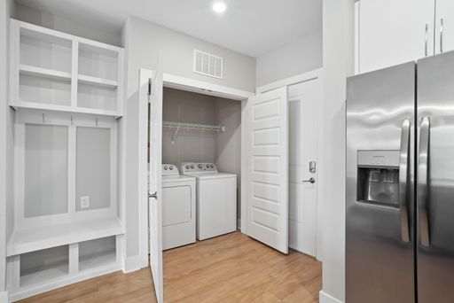 COMING SOON! Modern 1-Bed with Private Balcony – 1 Month Rent Free – photo 1