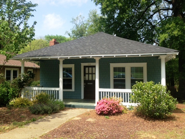 Charlotte House: 210 Lima Avenue