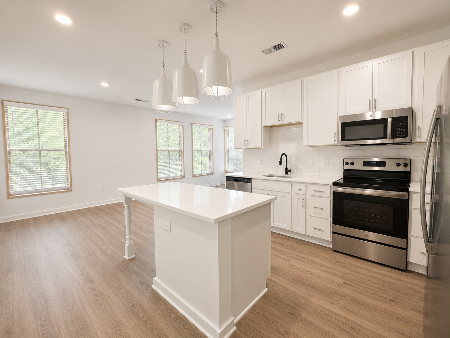 Charlotte Apartment: 1115 Seigle Ave.