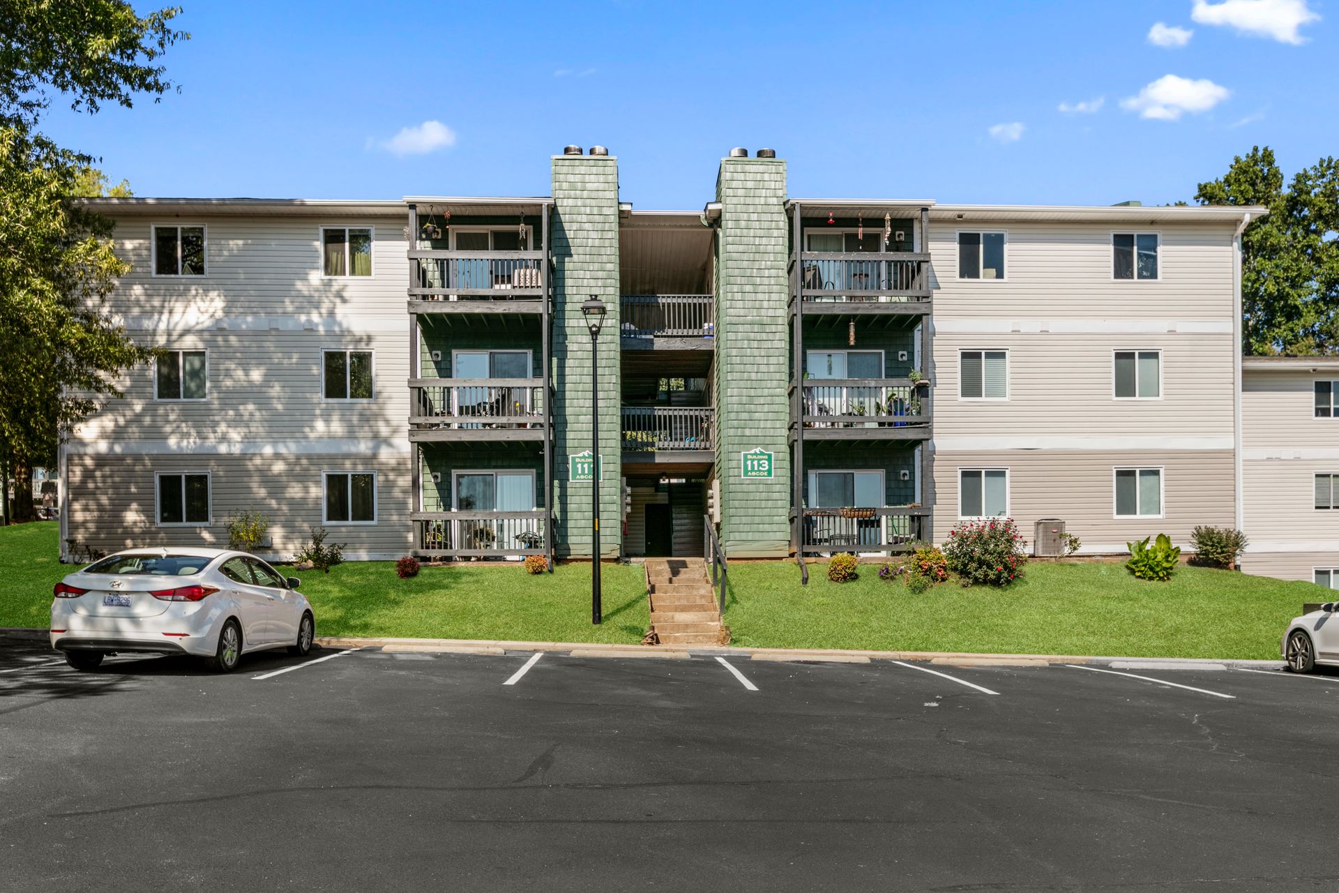 Ridge View Apartments 2 of 12