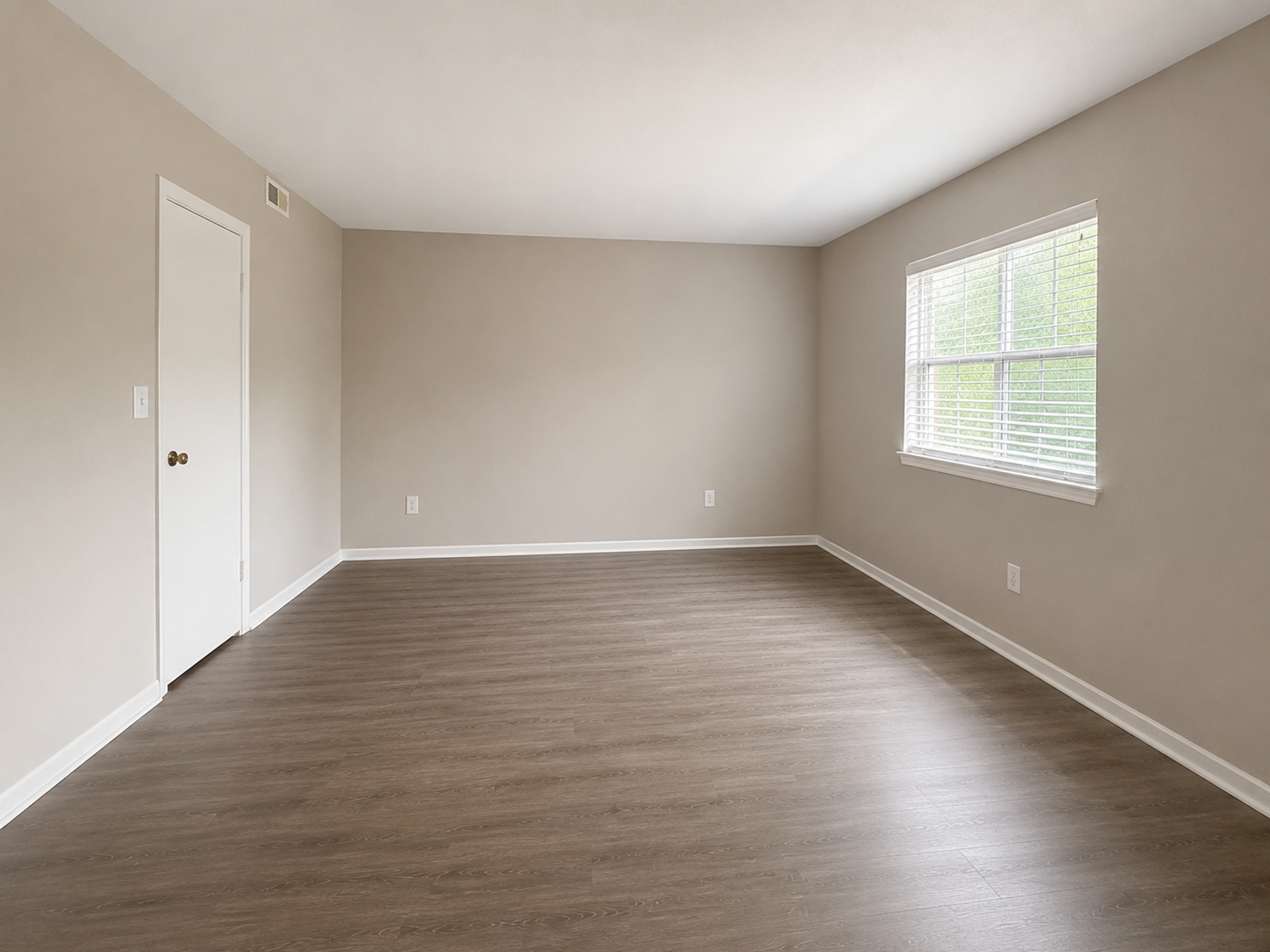 Ridge View Apartments 7 of 12