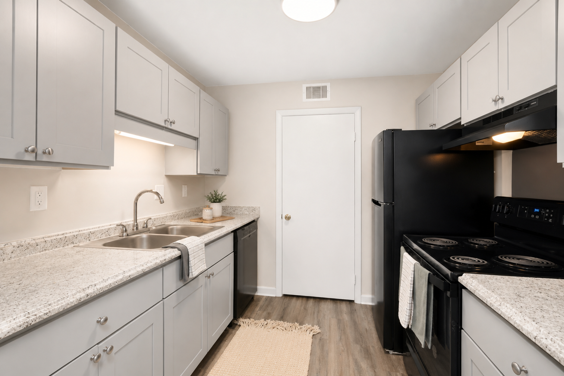 Ridge View Apartments 10 of 12
