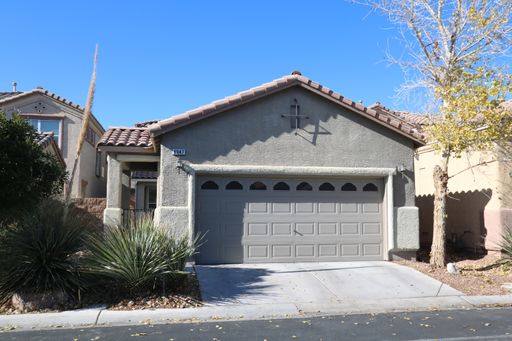 Beautiful 2 Story 3 Bedroom Home located in the Southwest – photo 1