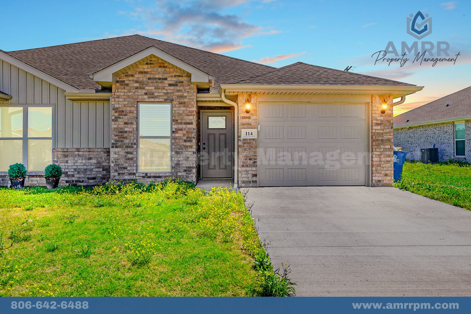 Cozy 3 Bedroom Duplex Available Now