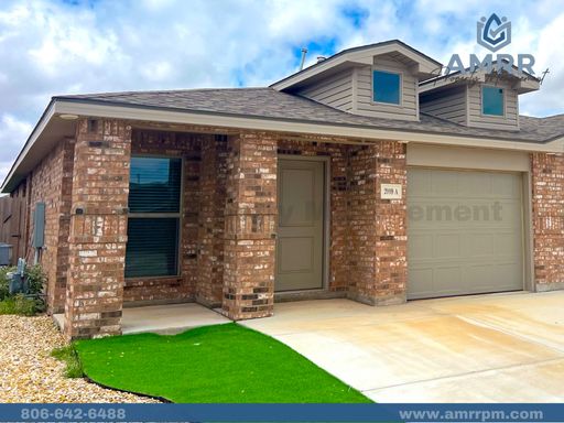 New Beginnings Start with AMRR - Cozy 3-Bedroom Duplex in Harvest! – photo 1