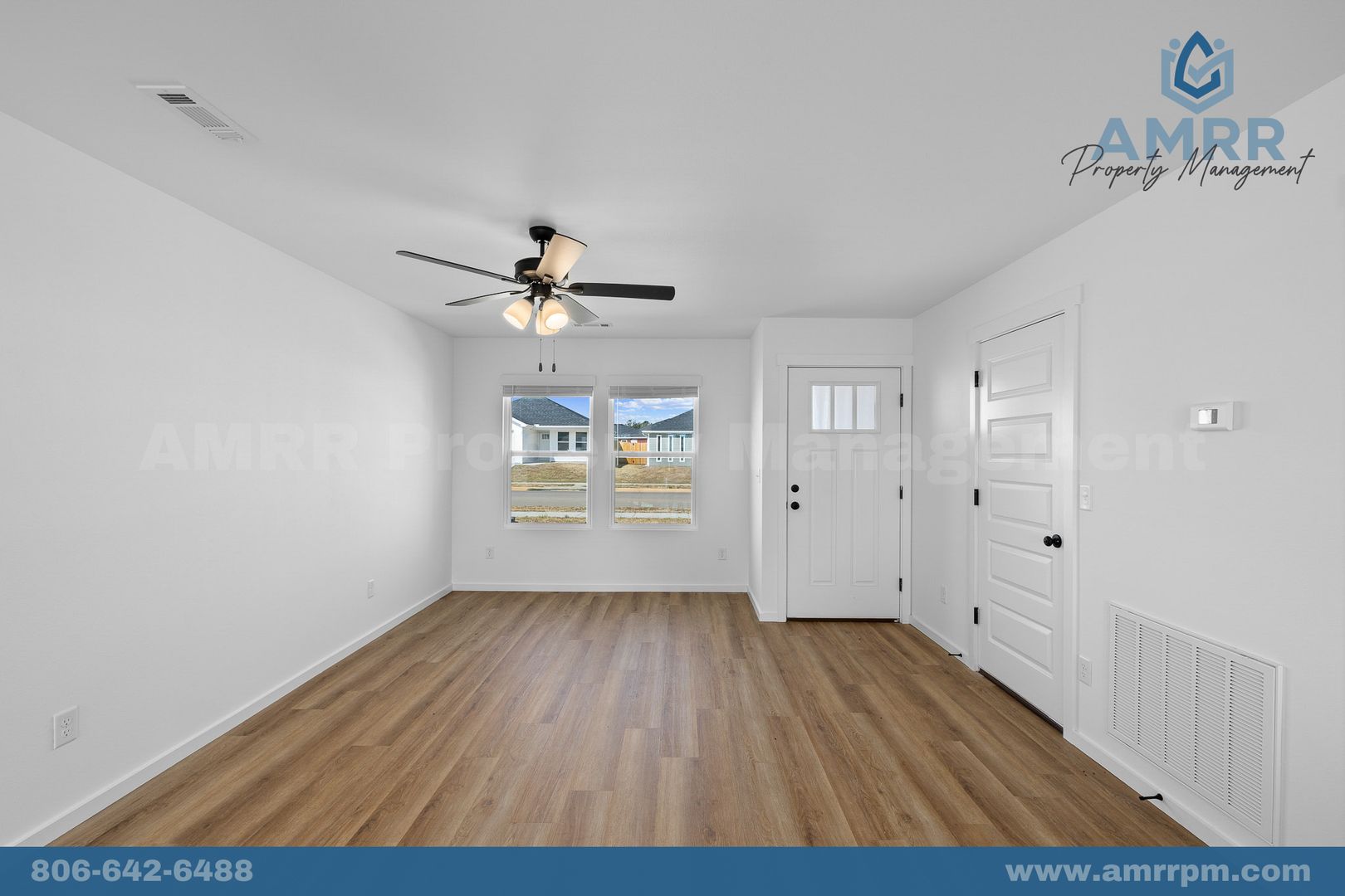 Columbia Crossing - 221 Golden Field Rd 8 of 12