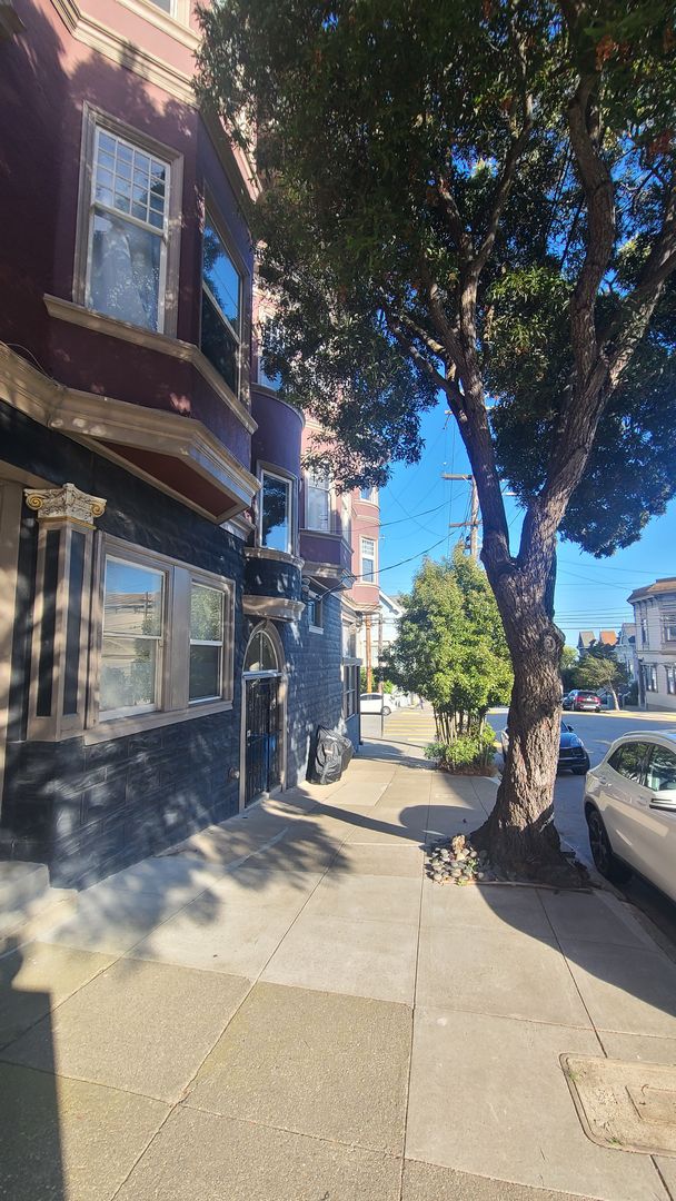 San Francisco House: 4306 23rd Street