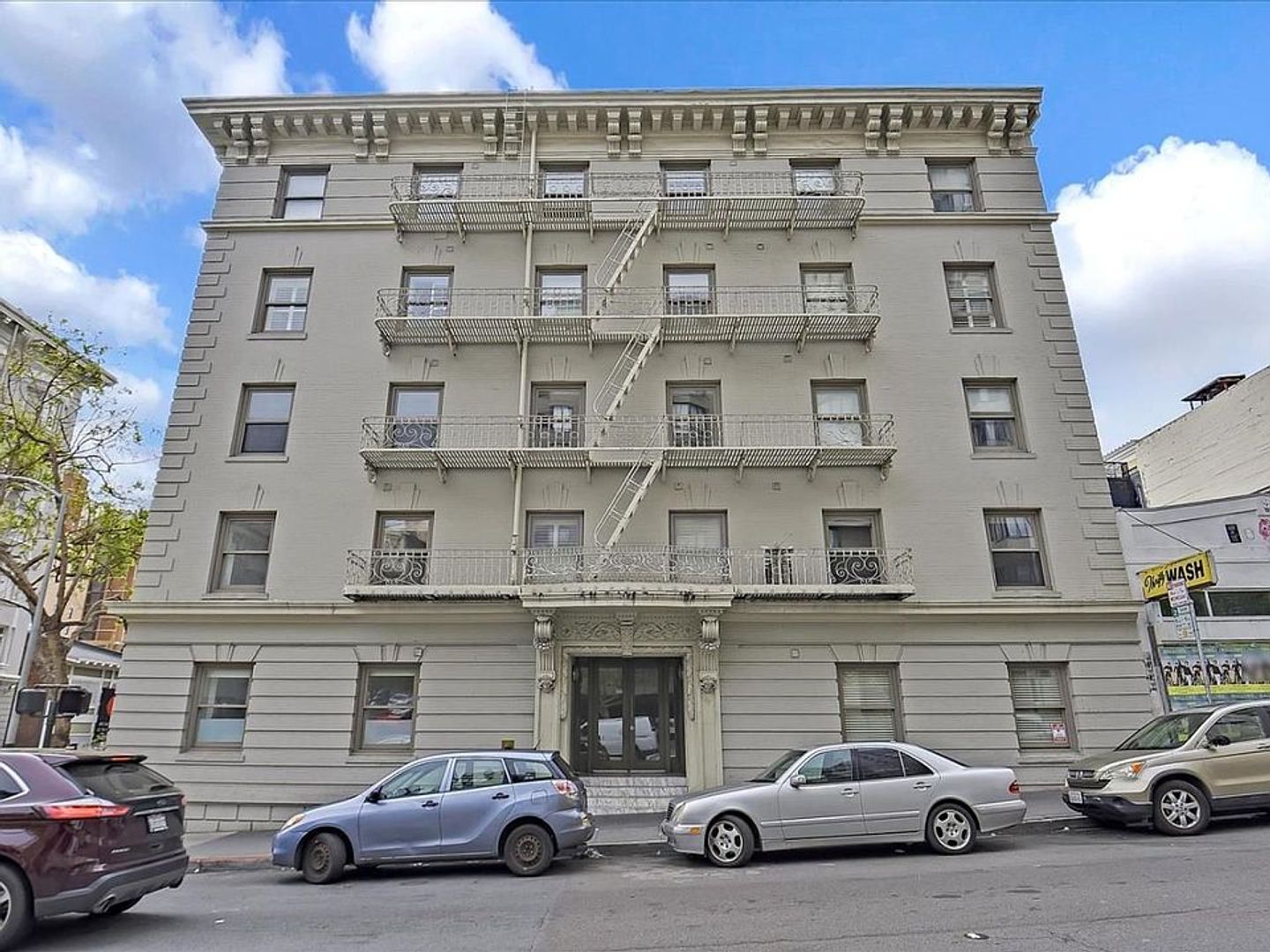 San Francisco Condo: 901 Bush Street #507