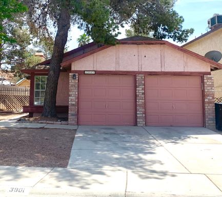 Beautiful Las Vegas Home - 3 Bedrooms 2 Bathrooms! – photo 1