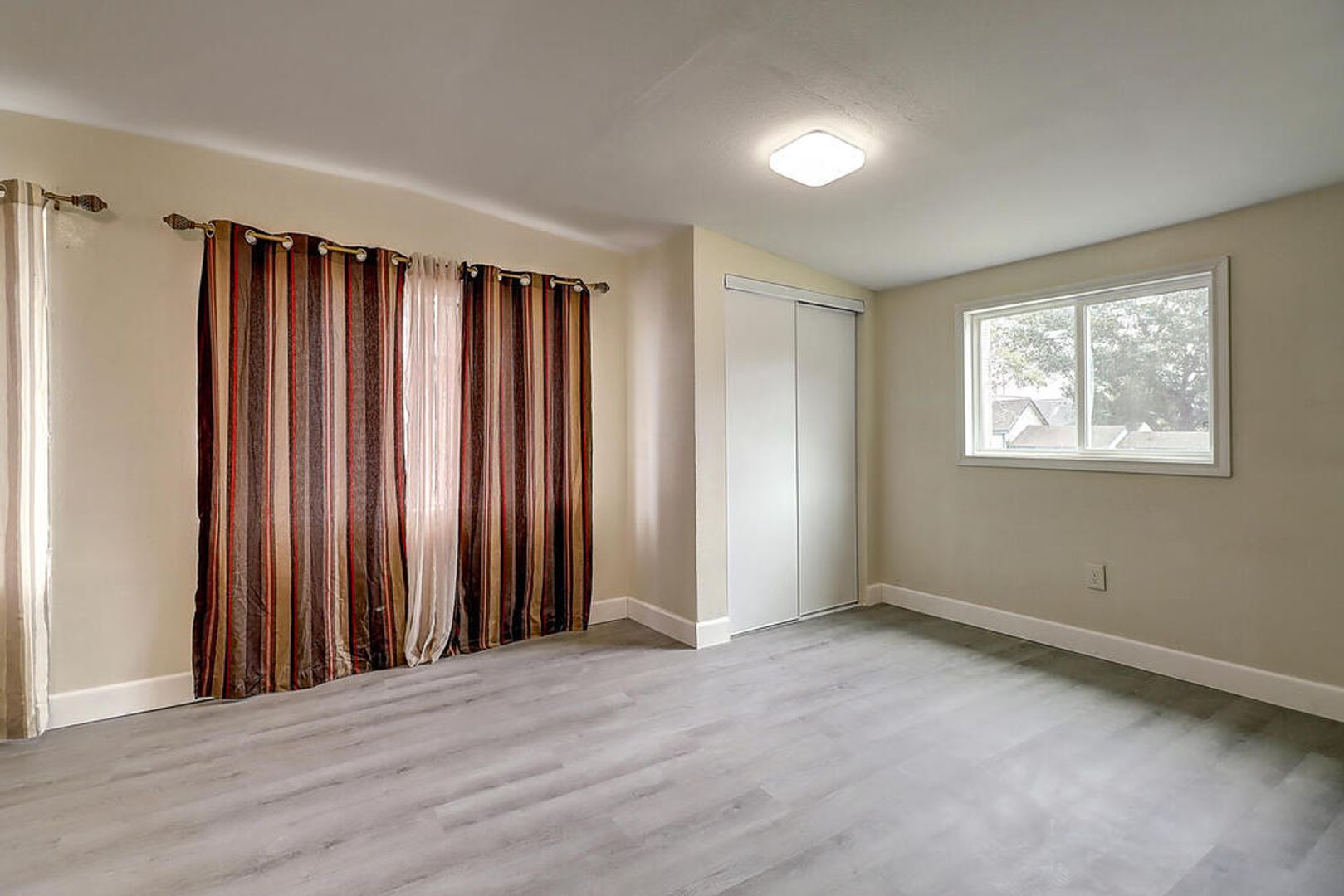 Corpus Christi House: 907 Laredo St