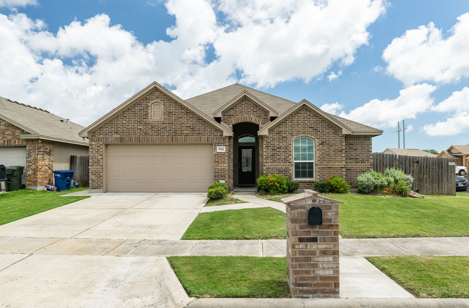 Corpus Christi House: 3042 Besterio